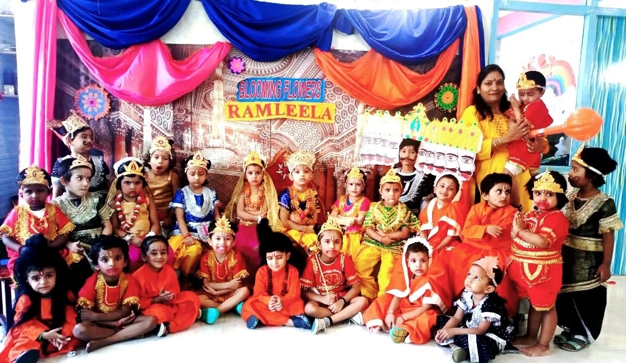 Children dressed as Ramayana characters at the school Ramleela